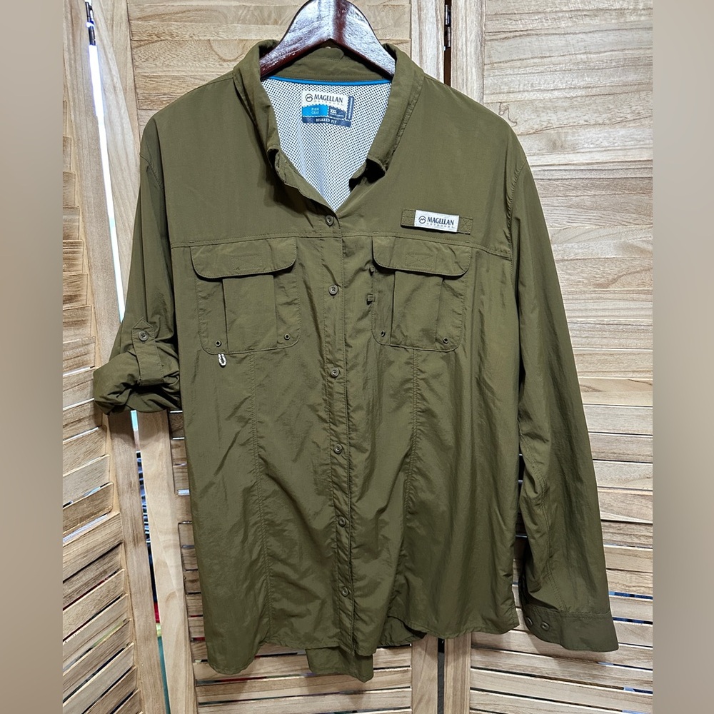 Magellan fishing shirt, green with long sleeves